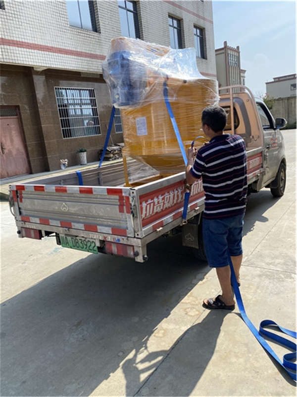 成都砂漿泵-施工現場